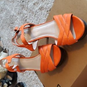 Vince Orange platform Sandals
